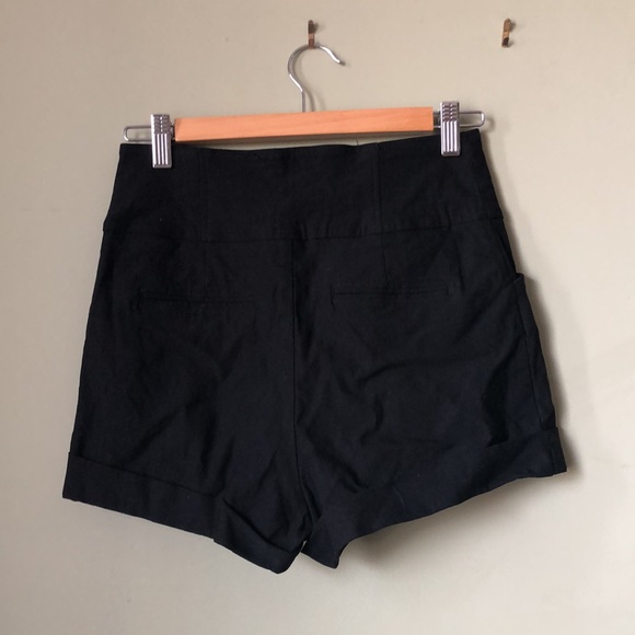 UO / Sparkle & Fade - Picture 2 of 5